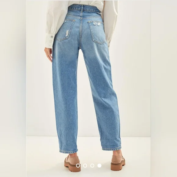 Boyish High Rise The Toby Relaxed Taper Lyocell Distressed Jeans Size 26 , 14" - Picture 10 of 16